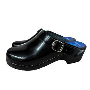 Black Patent Leather Cape Clogs Mules Size 36 (5.5/6) Wooden Heel Gothic
